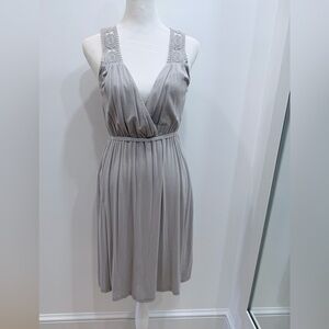 Emmelee Jersey Knit Sleeveless V-Neck Midi Dress -Light Gray - Size Small